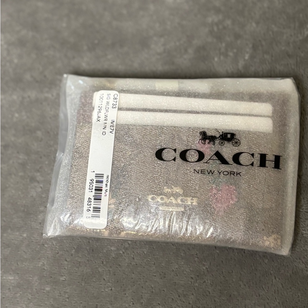 Coach Silver and Pink Key Card Holder